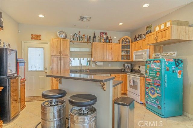 2534 Desert Rose Drive, Lancaster, CA 93536