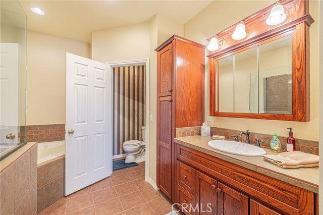 2534 Desert Rose Drive, Lancaster, CA 93536