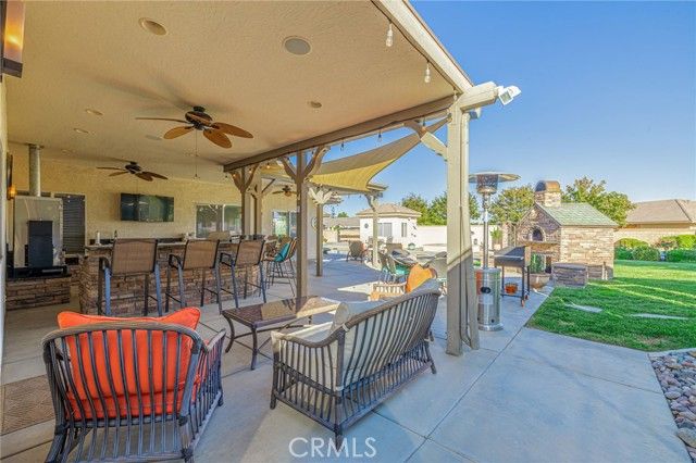 2534 Desert Rose Drive, Lancaster, CA 93536