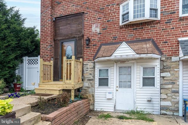 3648 ESSEX LN, Philadelphia, PA 19114
