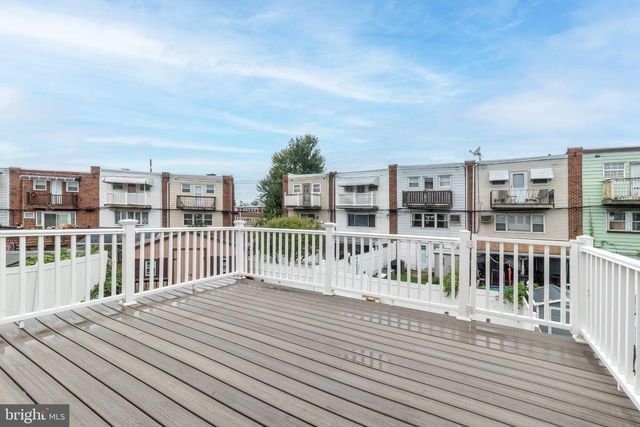 3648 ESSEX LN, Philadelphia, PA 19114