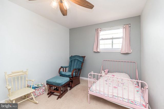 3648 ESSEX LN, Philadelphia, PA 19114