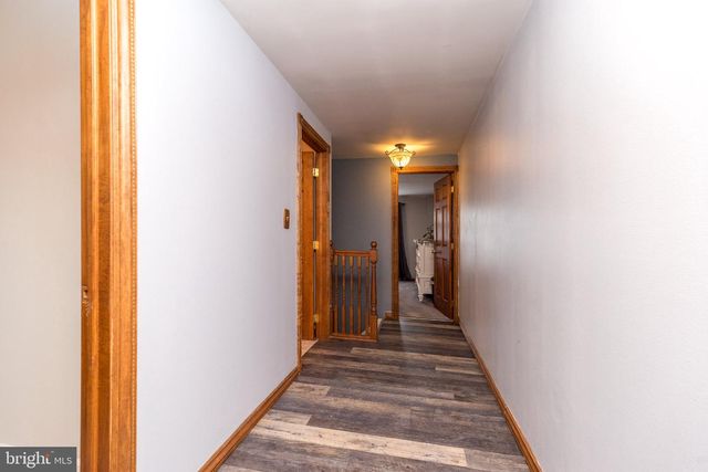 3648 ESSEX LN, Philadelphia, PA 19114