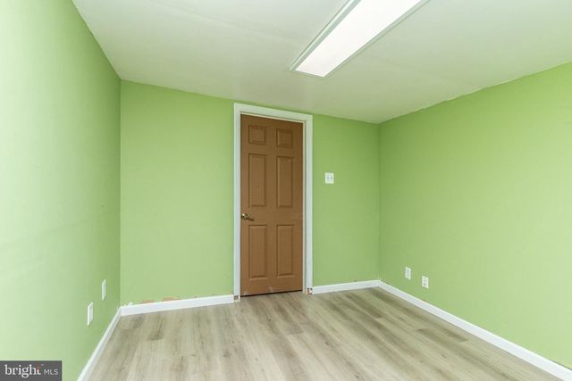 3648 ESSEX LN, Philadelphia, PA 19114