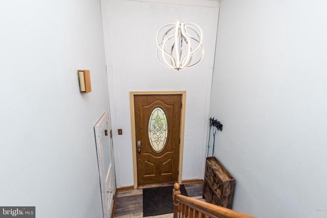 3648 ESSEX LN, Philadelphia, PA 19114