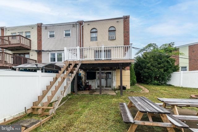 3648 ESSEX LN, Philadelphia, PA 19114