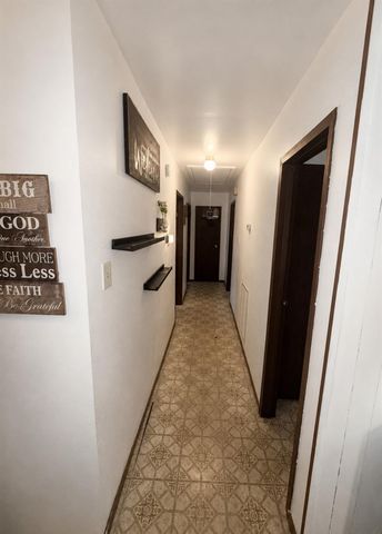 2616 Texas Avenue, Dickinson, TX 77539