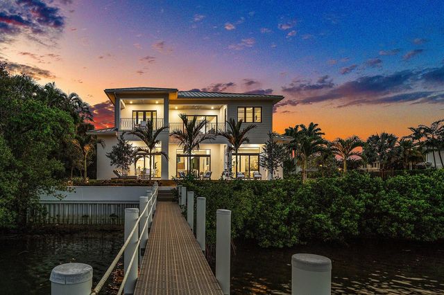 908 N Atlantic Drive, Lantana, FL 33462