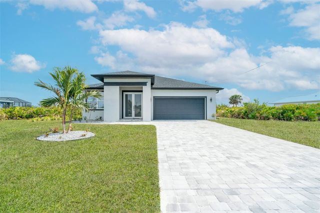 384 BAYTREE DRIVE, Rotonda West, FL 33947