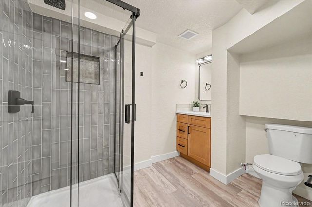 2740 S Kenton Court, Aurora, CO 80014