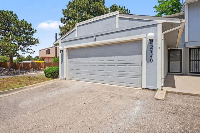 2740 S Kenton Court, Aurora, CO 80014