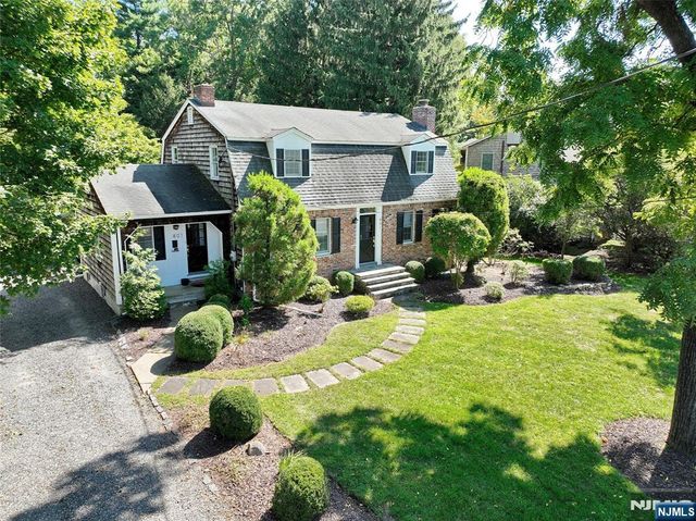 801 Blanch Avenue, Norwood, NJ 07648