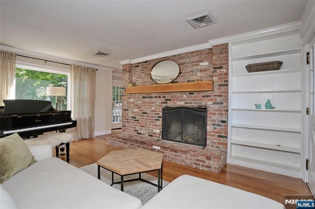 801 Blanch Avenue, Norwood, NJ 07648