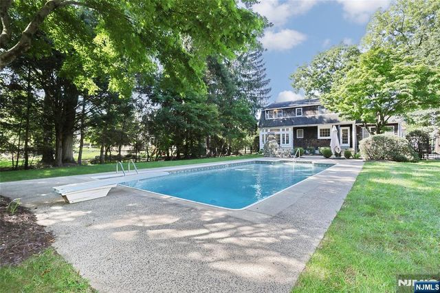 801 Blanch Avenue, Norwood, NJ 07648