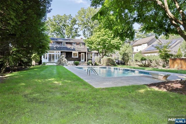 801 Blanch Avenue, Norwood, NJ 07648