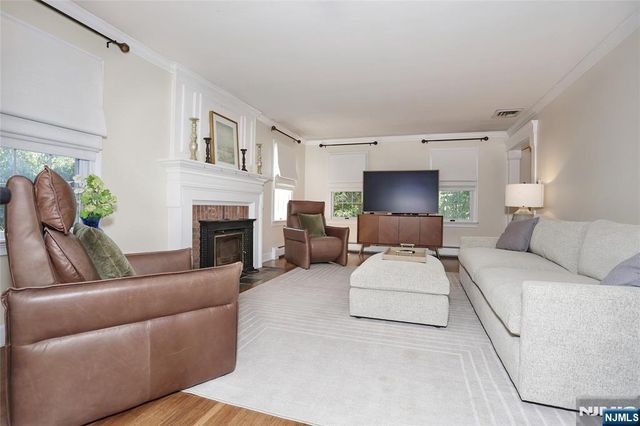 801 Blanch Avenue, Norwood, NJ 07648