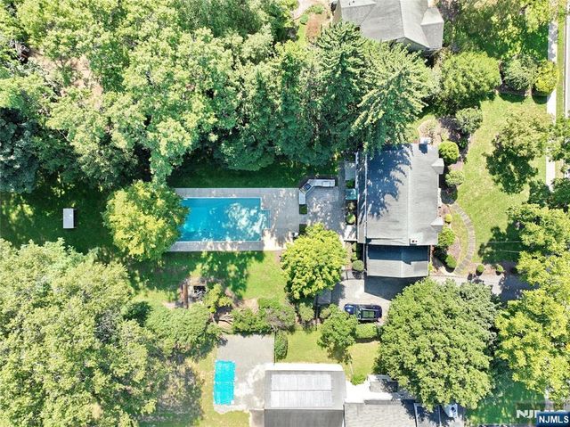801 Blanch Avenue, Norwood, NJ 07648