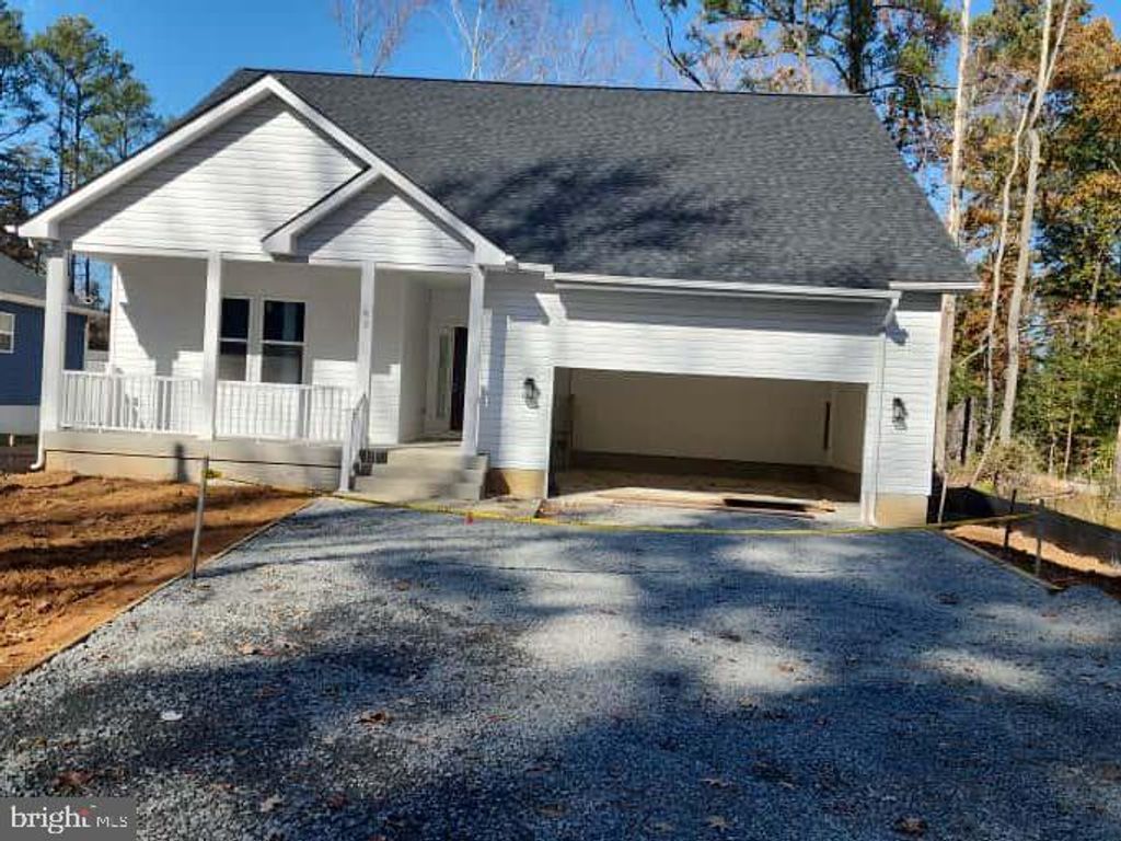 171 WILDWOOD RD, Colonial Beach, VA 22443