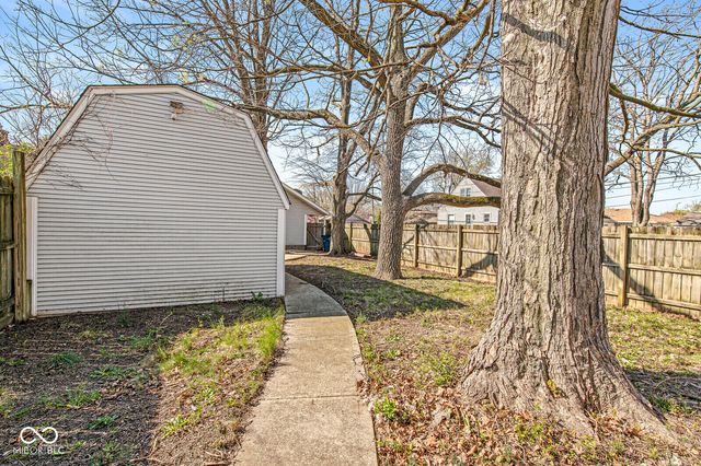 1526 Main Street, Beech Grove, IN 46107