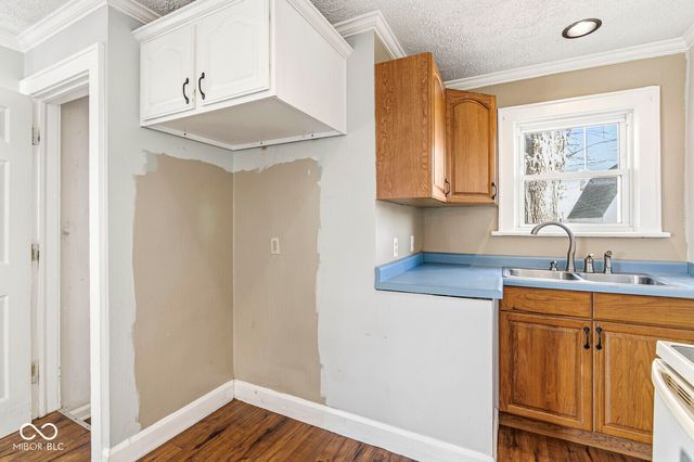 1526 Main Street, Beech Grove, IN 46107