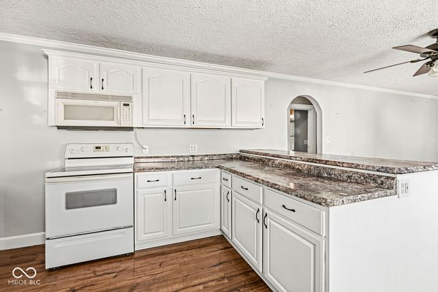 1526 Main Street, Beech Grove, IN 46107