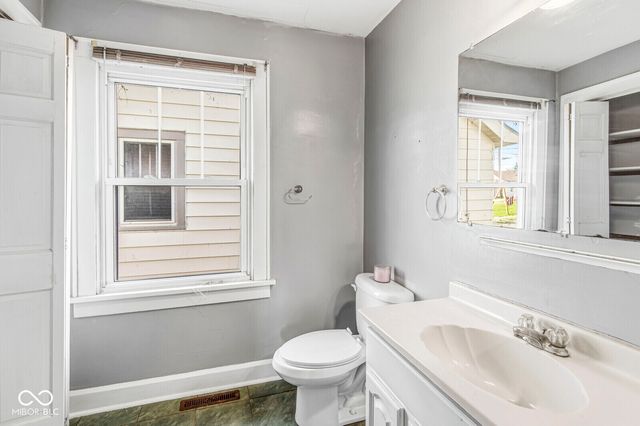 1526 Main Street, Beech Grove, IN 46107