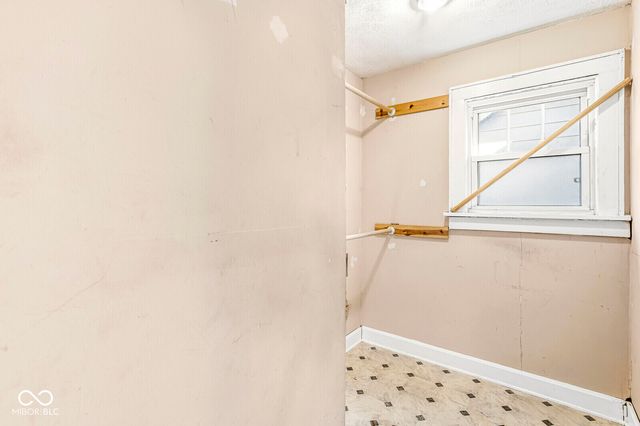 1526 Main Street, Beech Grove, IN 46107