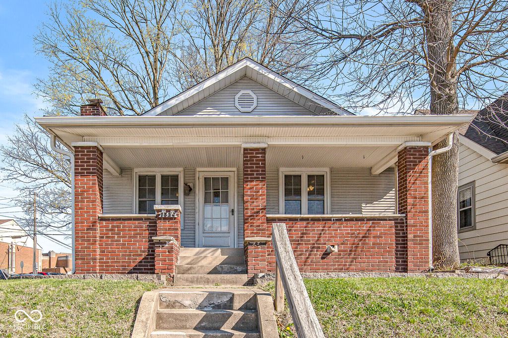 1526 Main Street, Beech Grove, IN 46107