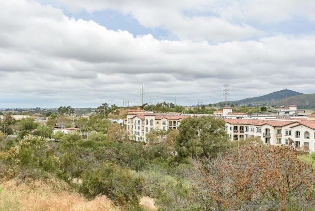 10864 Caminito Arcada, San Diego, CA 92131