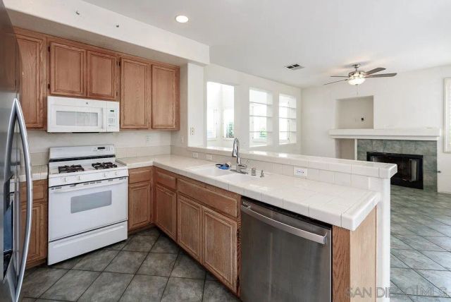 10864 Caminito Arcada, San Diego, CA 92131