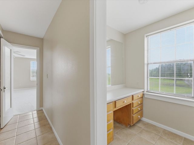 750 Lyons Road, Ennis, TX 75119