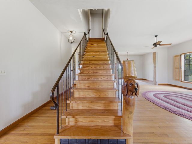750 Lyons Road, Ennis, TX 75119