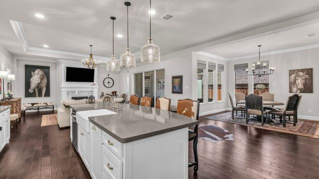 13908 Walsh Avenue, Fort Worth, TX 76008