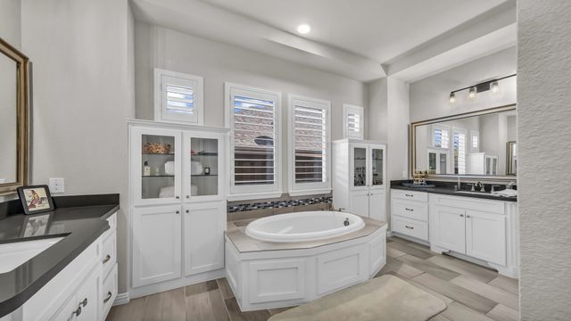13908 Walsh Avenue, Fort Worth, TX 76008