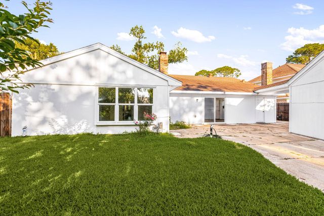 2306 Parana Drive, Houston, TX 77080