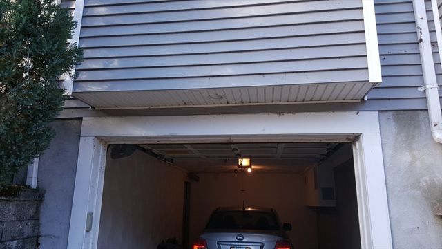 4 Edgemoor Circle 4, Wellesley, MA 02482