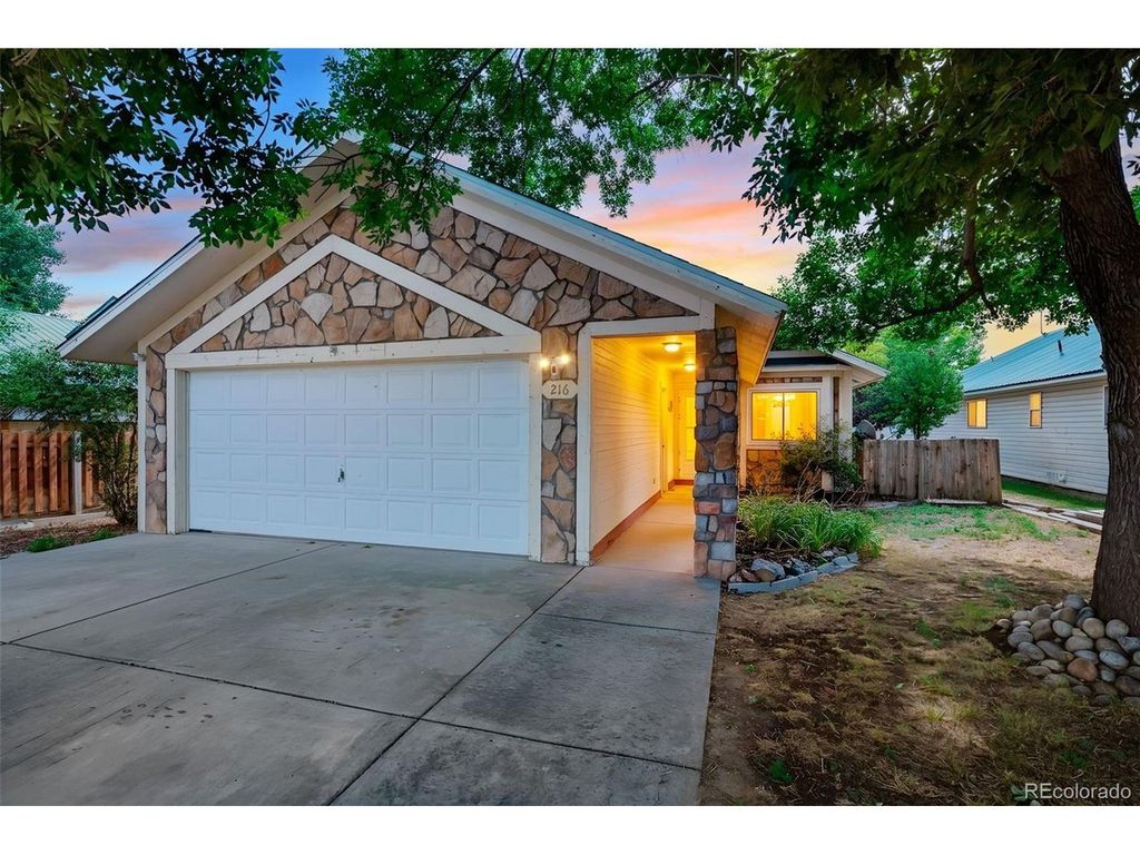 216 2nd St, Mead, CO 80542