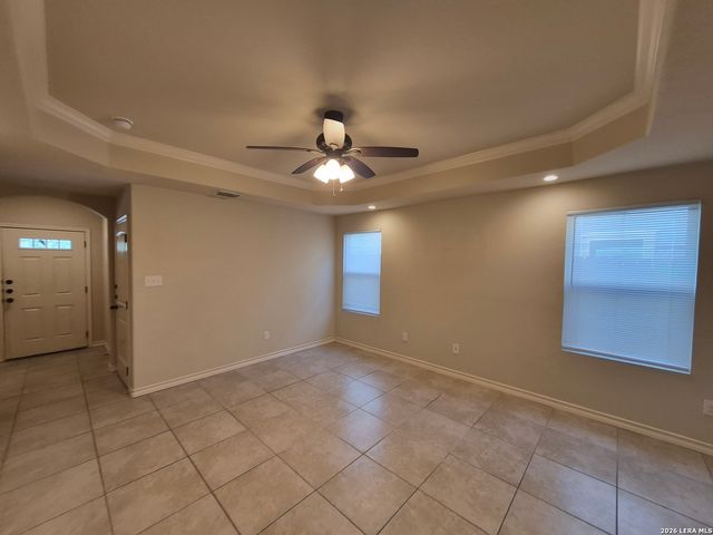 7026 Lakeview Dr Unit 101, San Antonio, TX 78244