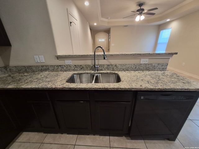 7026 Lakeview Dr Unit 101, San Antonio, TX 78244