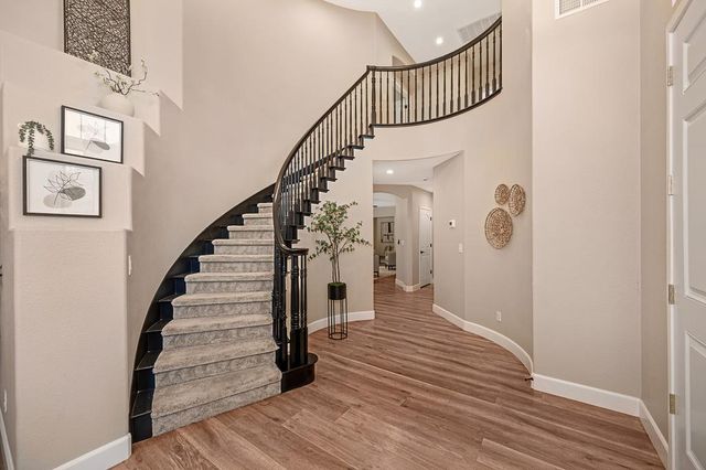 6440 Camellia Point Way, Roseville, CA 95678
