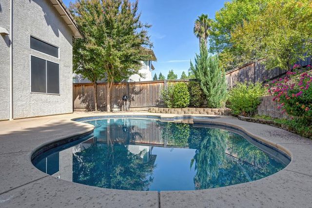 6440 Camellia Point Way, Roseville, CA 95678