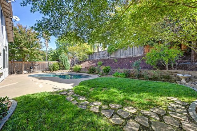 6440 Camellia Point Way, Roseville, CA 95678