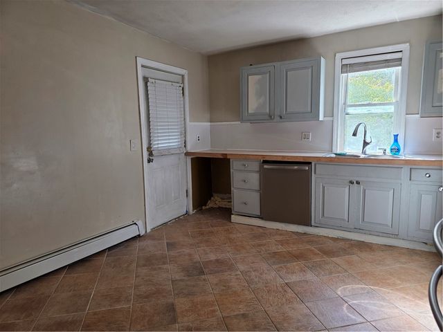 40 Kiley Street, North Providence, RI 02911