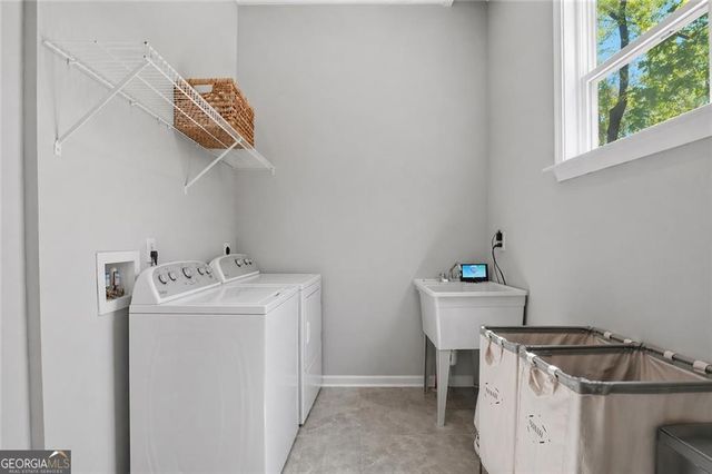 3560 Chattahoochee Road, Cumming, GA 30041