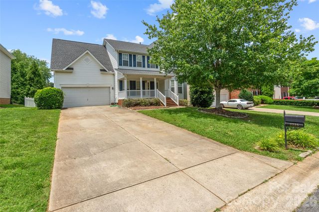 2725 Billings Park Drive, Charlotte, NC 28213