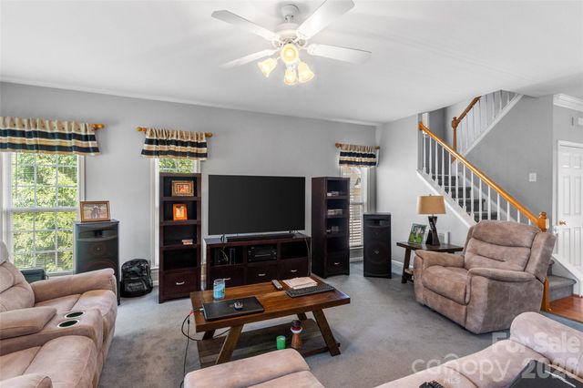 2725 Billings Park Drive, Charlotte, NC 28213