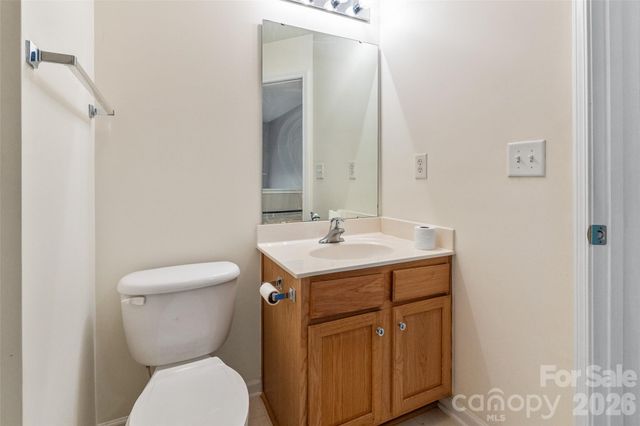 2725 Billings Park Drive, Charlotte, NC 28213
