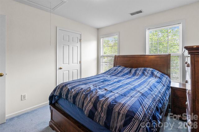 2725 Billings Park Drive, Charlotte, NC 28213