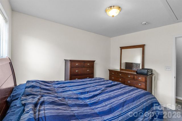 2725 Billings Park Drive, Charlotte, NC 28213
