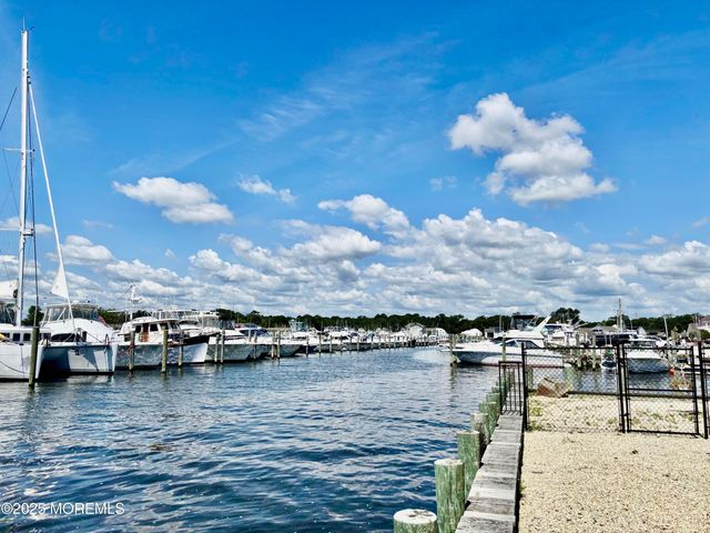 30 Nautilus Road, Waretown, NJ 08758